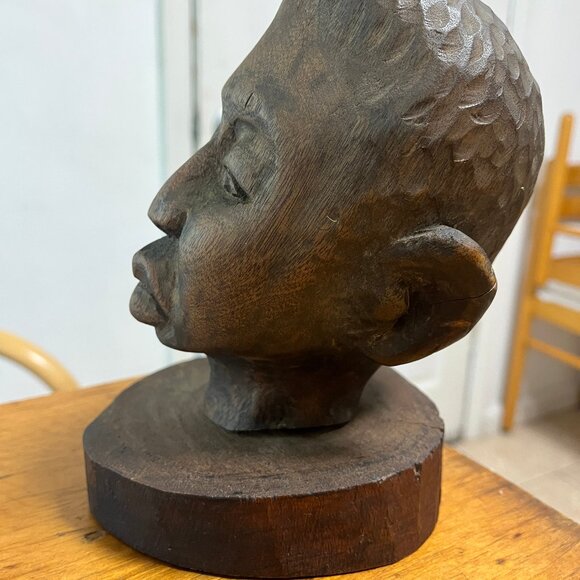 Hand carved sculptural head - Picture 2 of 6